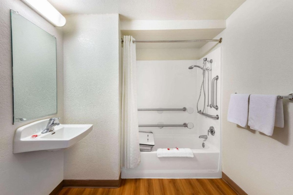 Travelodge by Wyndham Essington / Philadelphia Airport Image 29