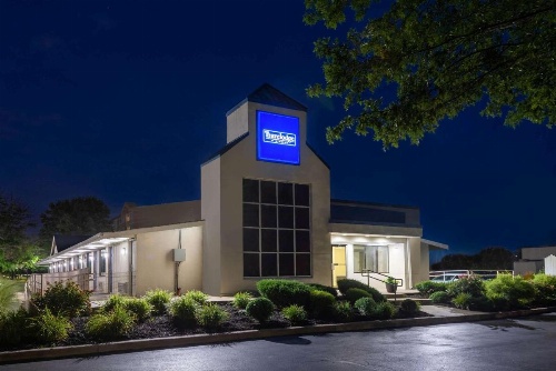 Travelodge by Wyndham Essington / Philadelphia Airport image 37