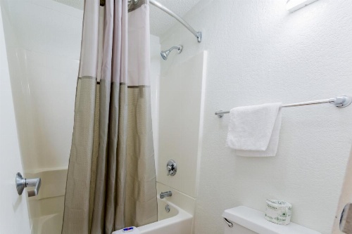 Travelodge by Wyndham Essington / Philadelphia Airport image 45