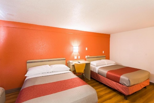 Travelodge by Wyndham Essington / Philadelphia Airport image 7